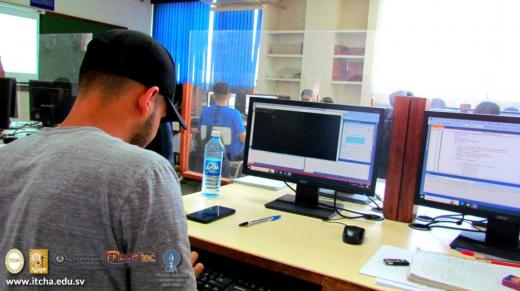 Técnico en Ingeniería en Computación