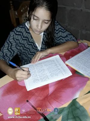 1128-imagen-estudiante-1º-turismo.jpg