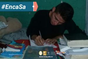 1128-imagen-estudiante-turismo-2º-año.jpg