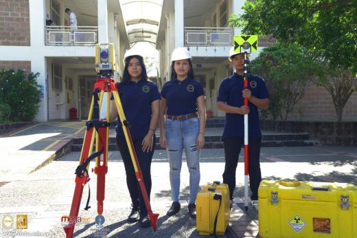 Técnico en Ingeniería Civil