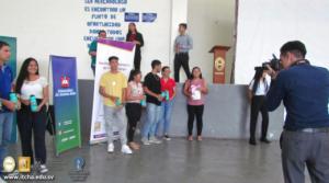 1560-IMG_5823.jpg